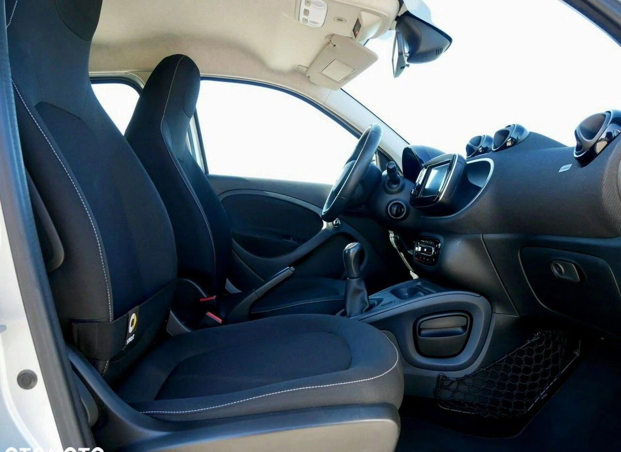 Smart Forfour cena 39800 przebieg: 38000, rok produkcji 2018 z Krzywiń małe 596